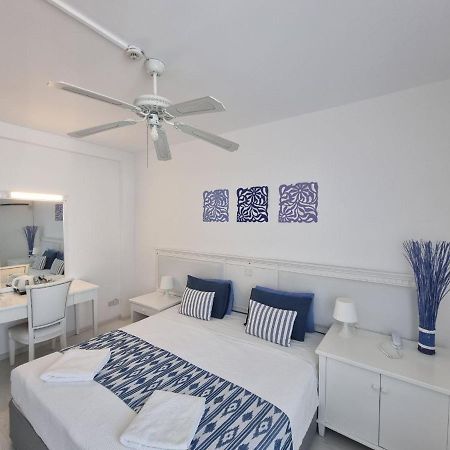 Nereus Hotel Пафос Екстериор снимка